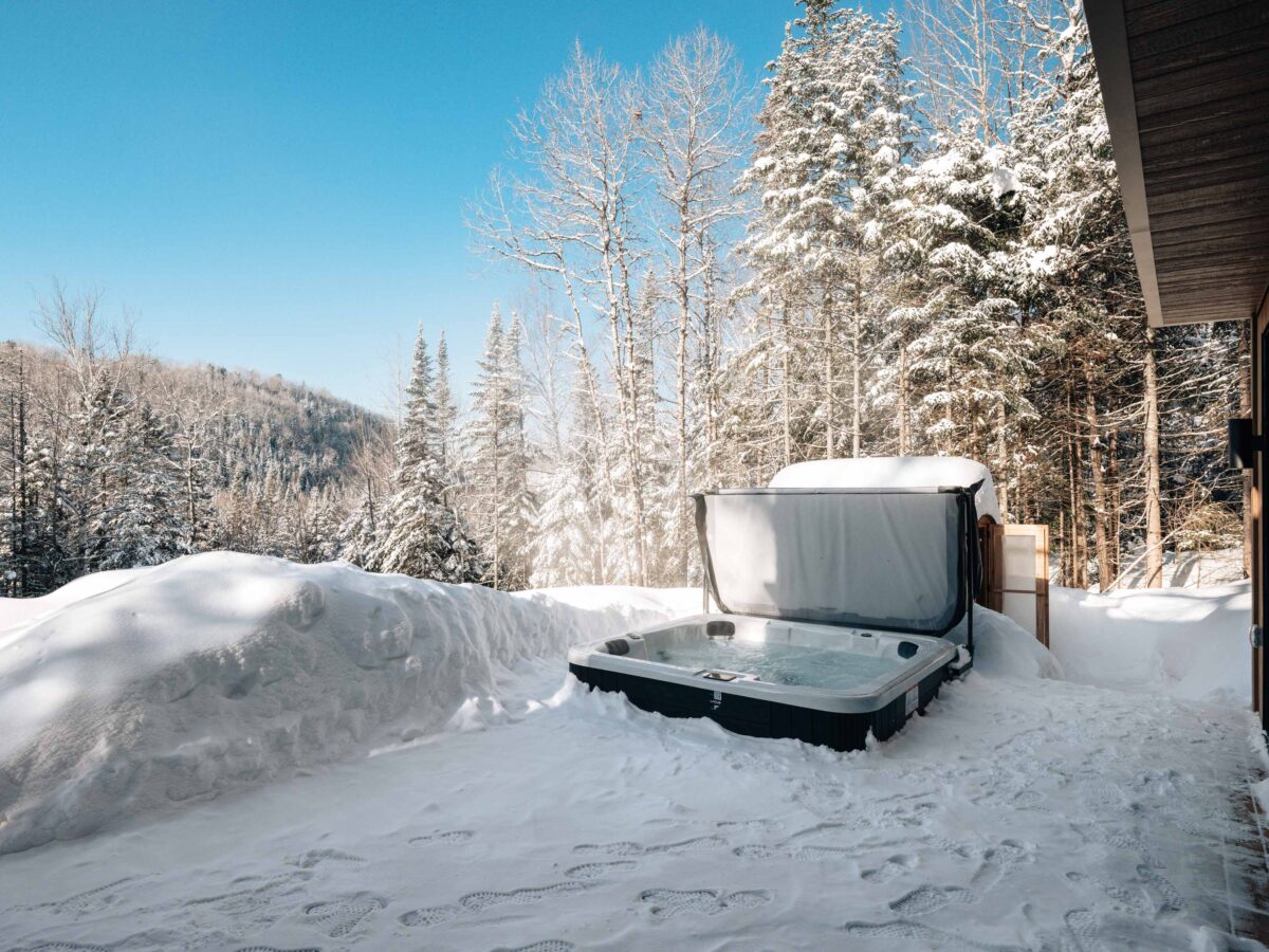 Private outdoor spa in the snow