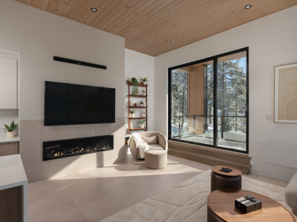 Home theatre and smart TV
