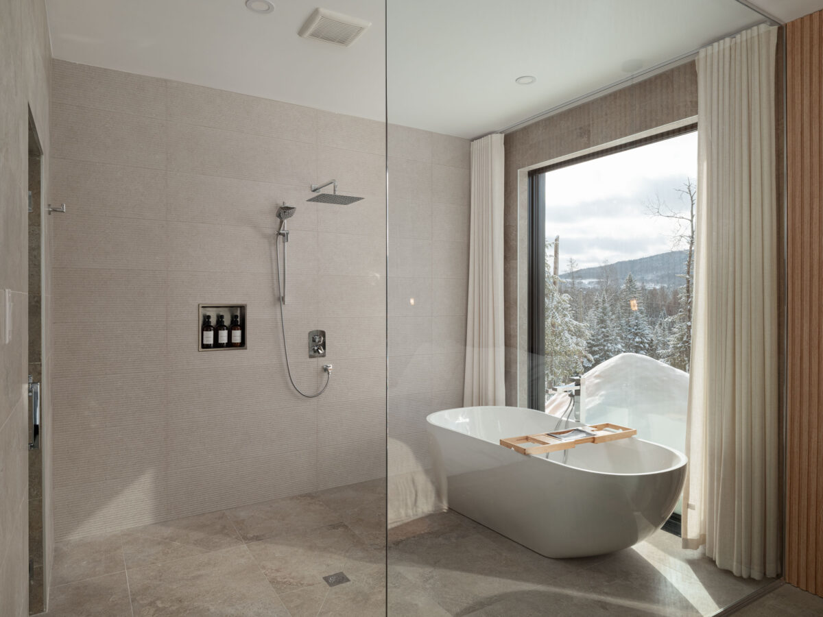 Contemporary bathroom