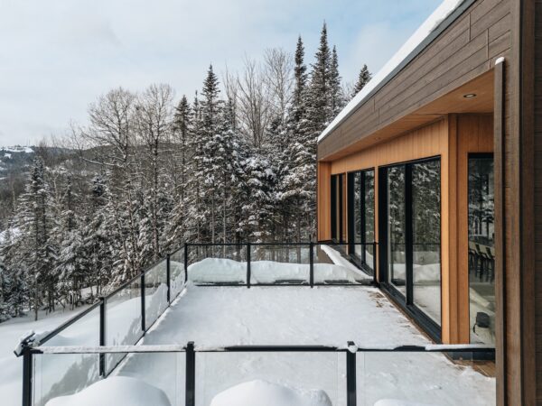 Chalet façade and large windows